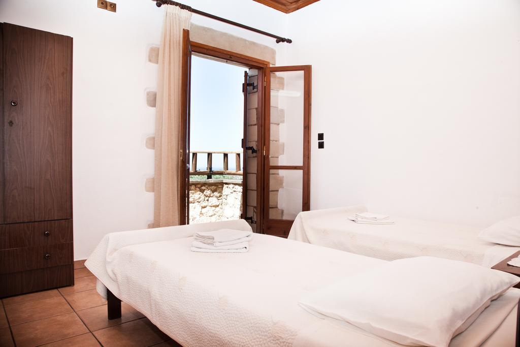 Tsivaras Villas Rum bild