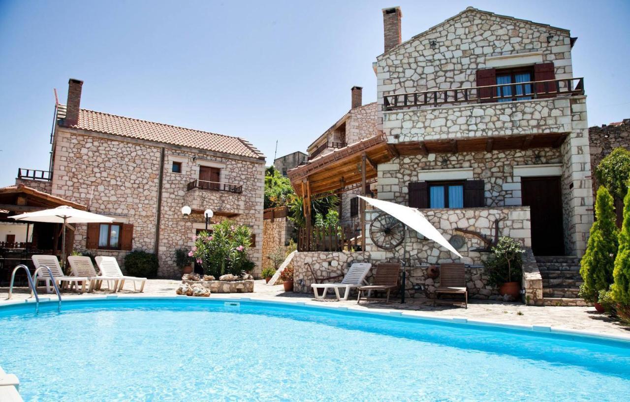 Tsivaras Villas Exteriör bild